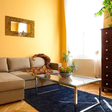 Bouillon Apartman Budapeste Quarto foto
