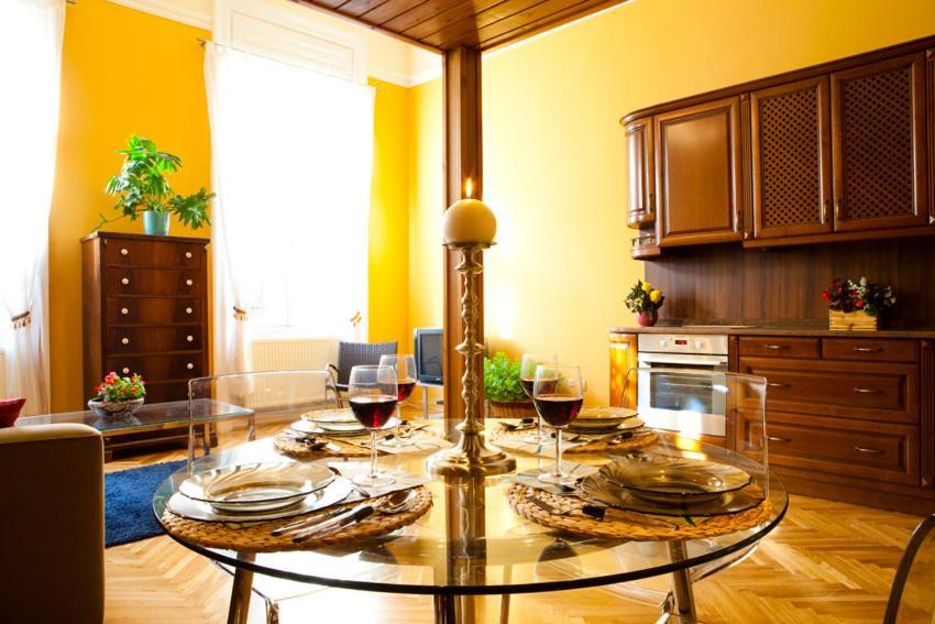 Bouillon Apartman Budapeste Exterior foto